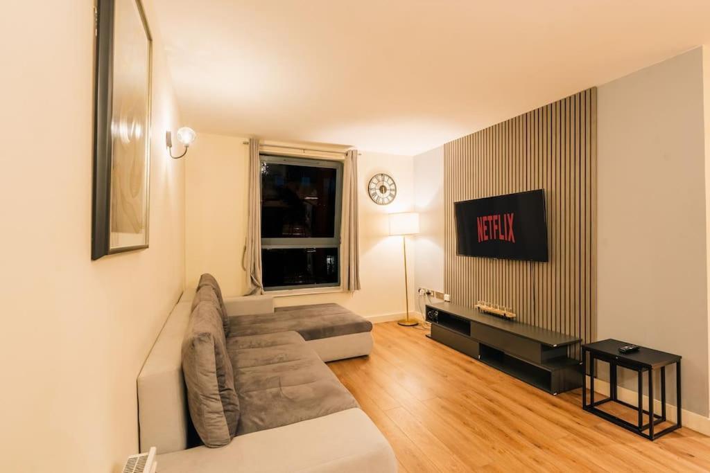Apartment Centre Haven - Huge Garden Access - West St Sheffield