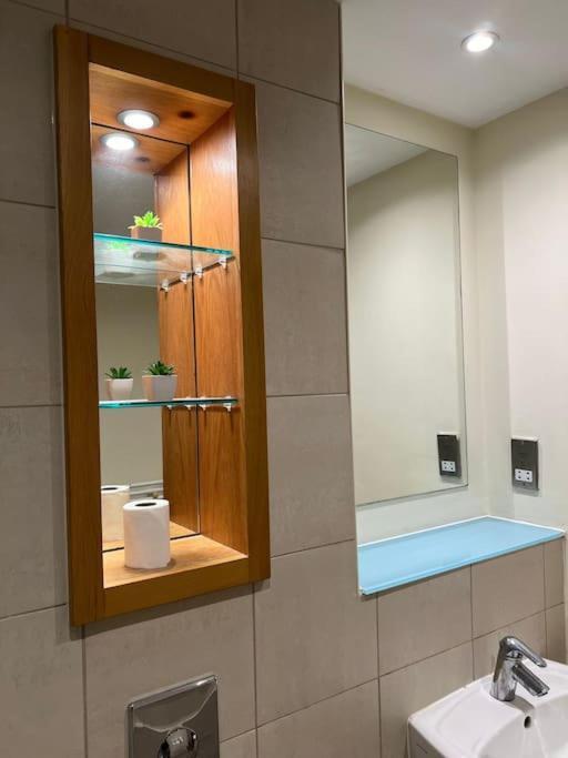 Centre Haven - Huge Garden Access - West St * Sheffield